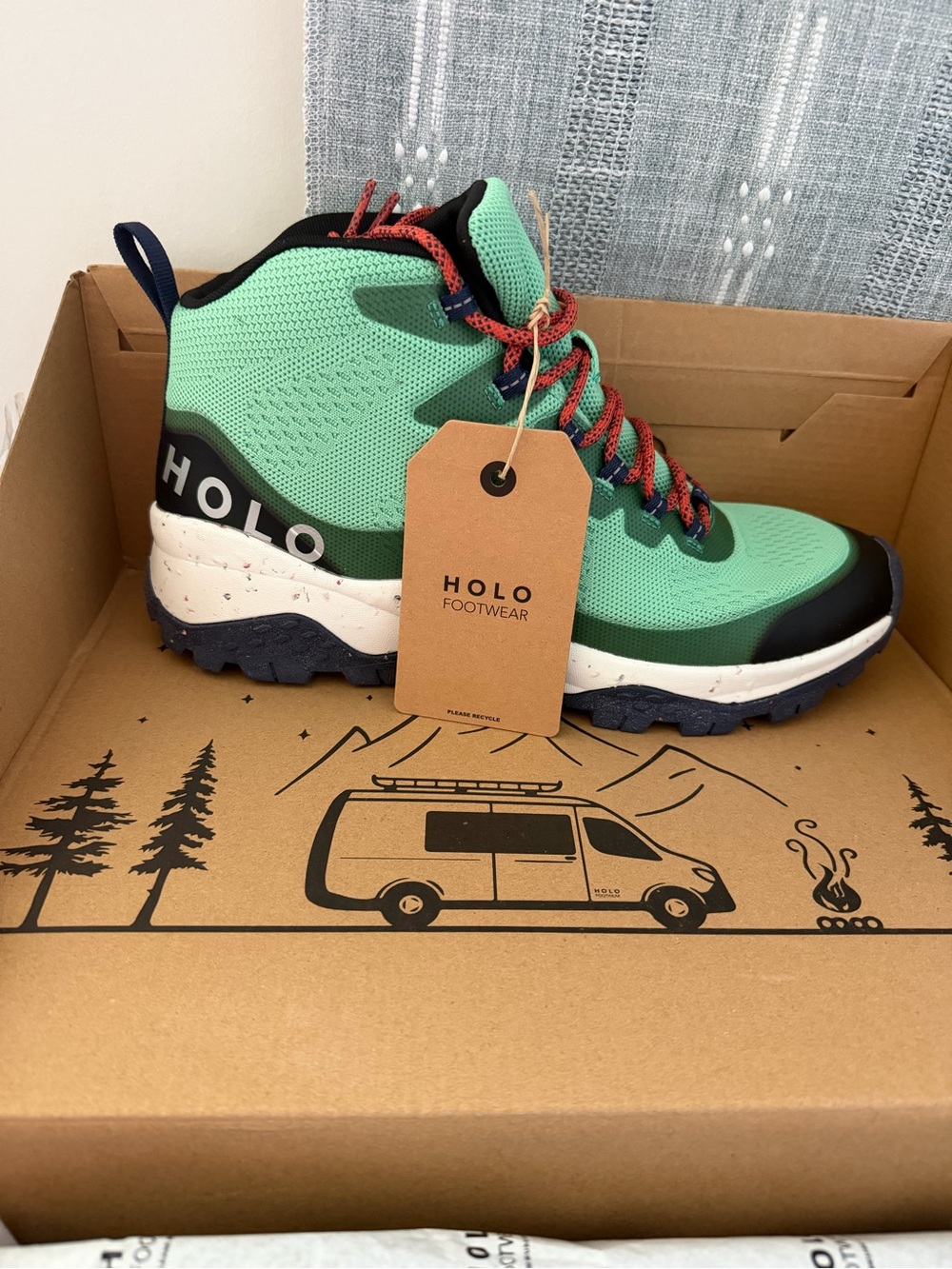 HOLO Men's Mint Green Trail Boot 10.5